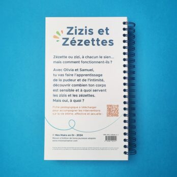 Photo de l'adaptation en braille et gros caractère de Zizis et Zézettes