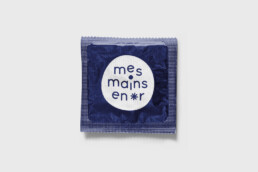 Photo d'un pr&eacute;servatif pour illustrer les notices des pr&eacute;servatifs en FALC