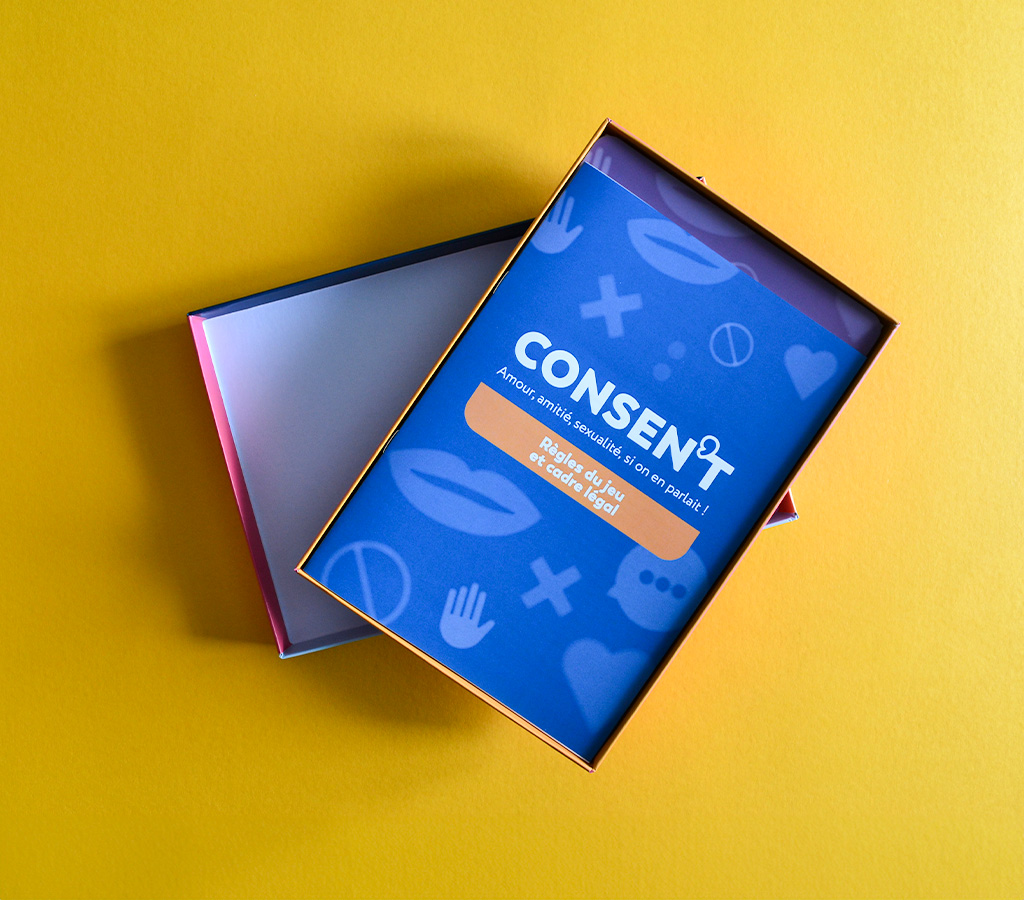 Intérieur de la boite du jeu CONSEN'T